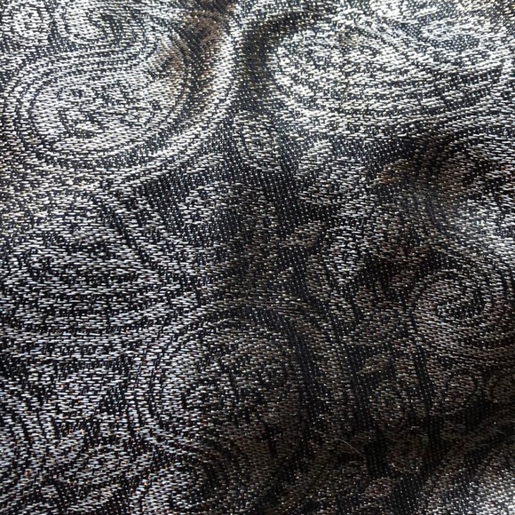 Scarf- super chic! - Picture 5 of 5